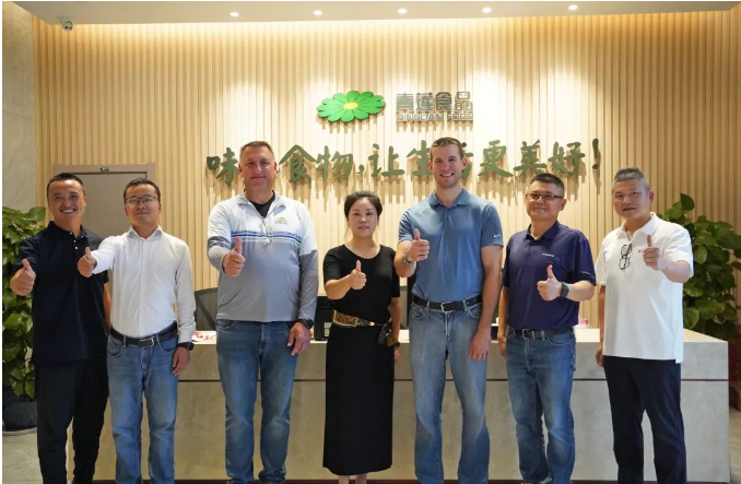 青蓮食品與派斯通簽約合作，打造浙江省最大的百萬無抗黑豬生產(chǎn)體系
